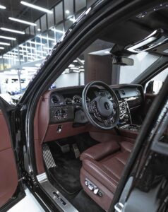 Rolls-Royce Cullinan Black Badge