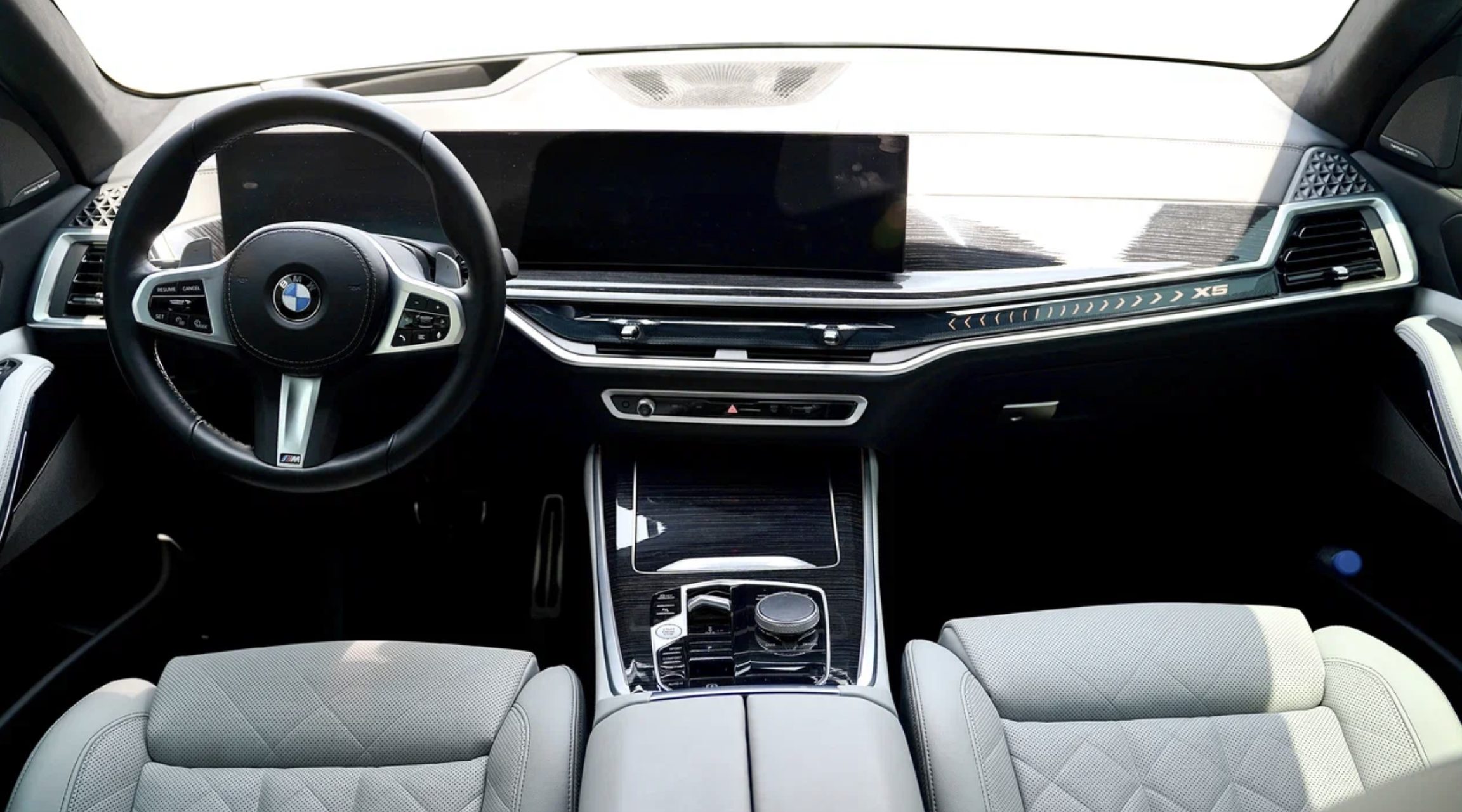 BMW X5 40i