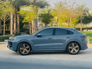 Porsche Cayenne 2025